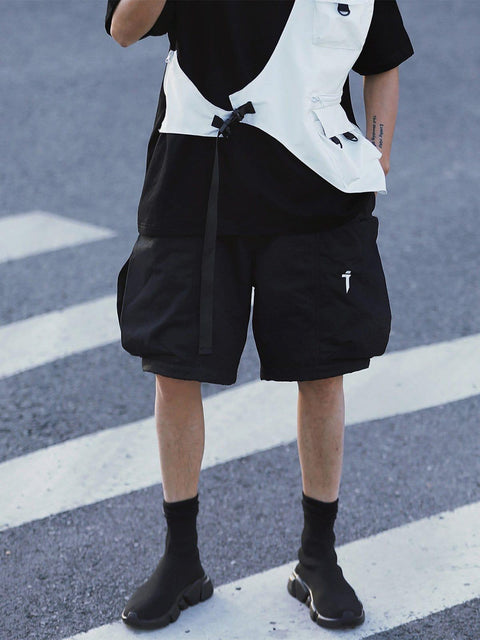Pockets Embroidery Shorts